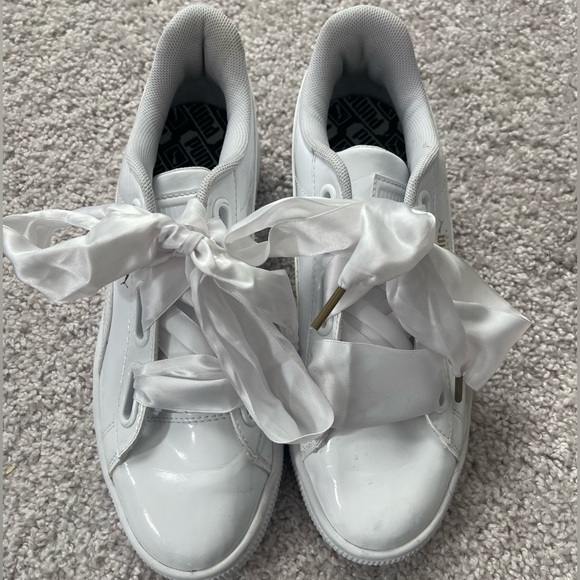 Puma Basket Bow Patent Sneakers - Picture 4 of 10